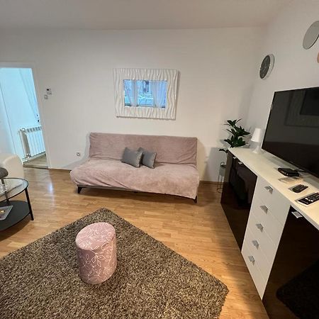 Apartman Lara Zagreb Eksteriør billede