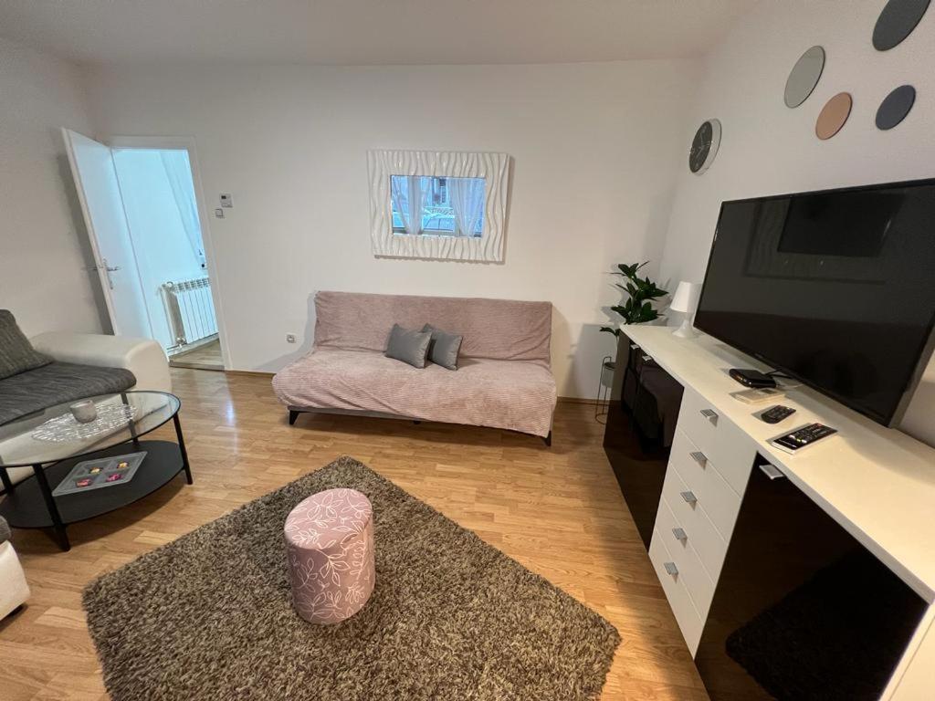 Apartman Lara Zagreb Eksteriør billede